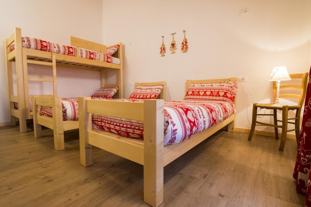 Olimpic Hostel Schilpario Eksteriør bilde